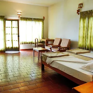 https://shamrock-resort.hotels-munnar.com